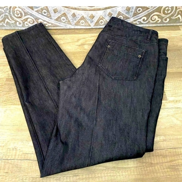 Kenneth Cole Women’s Straight leg Black Jeans Size 10 - Picture 1 of 9